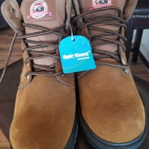 Mens Brahma steel toe work boots! NEW
